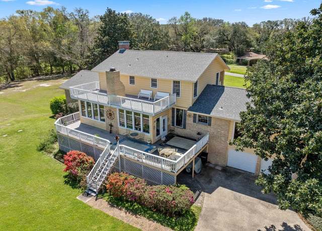 Property at 4234 Lakemor Dr, Tallahassee, FL 32303, 4 beds, 4 baths