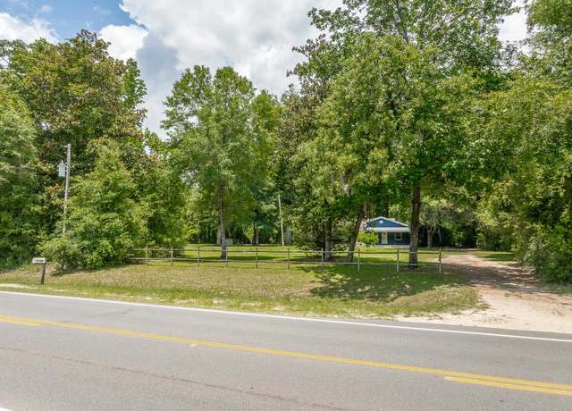 Property at 1330 Dr Mlk Jr Memorial Rd, Crawfordville, FL 32327, 4 beds, 2 baths