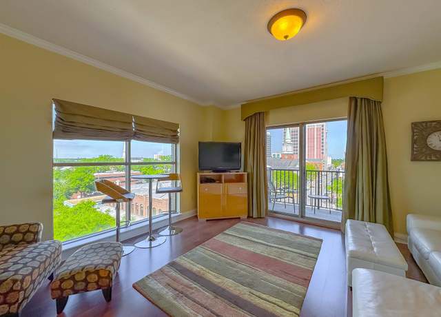 Property at 215 W College Ave #714, Tallahassee, FL 32301, 1 bed, 1.5 baths