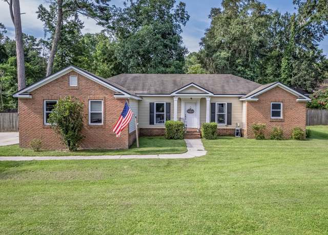 Property at 1217 Pheasant Run Dr, Tallahassee, FL 32312, 4 beds, 2 baths