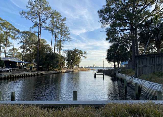 Property at 7 Tide Creek Dr, Panacea, FL 32346