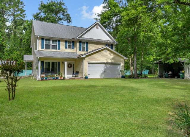 Property at 627 Nocatee Rd, Tallahassee, FL 32305, 3 beds, 2.5 baths