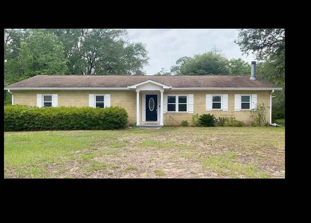 Property at 64 Satinwood Dr, Crawfordville, FL 32327, 3 beds, 2 baths