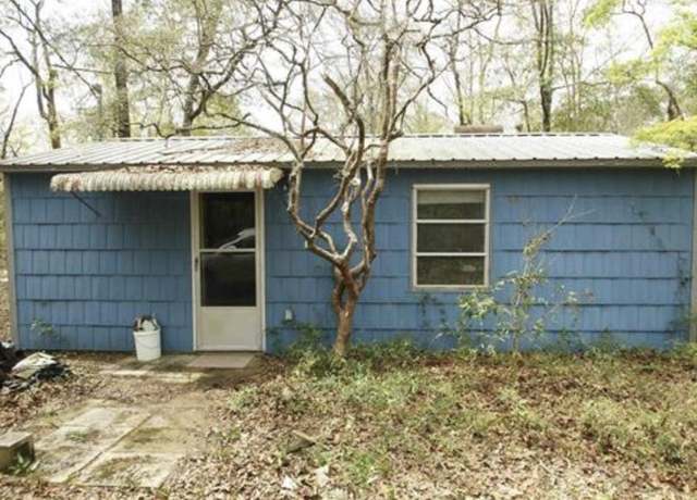 Property at 297 Mossy Oaks 2nd St, Quincy, FL 32351, 2 beds, 1 bath