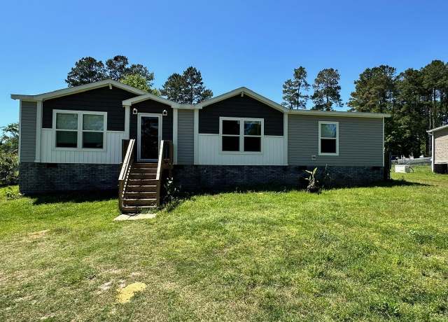 Property at 70 Sugar Plum Ln, Havana, FL 32333, 3 beds, 2 baths