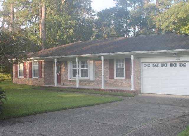 Property at 1082 Richardson Rd, Tallahassee, FL 32301, 3 beds, 2 baths