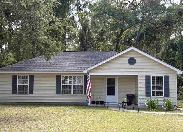 Property at 29 Chippewa Rd, Crawfordville, FL 32327, 3 beds, 2 baths
