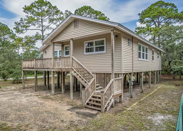 Property at 26 Riverview Rd, Panacea, FL 32346, 3 beds, 2 baths