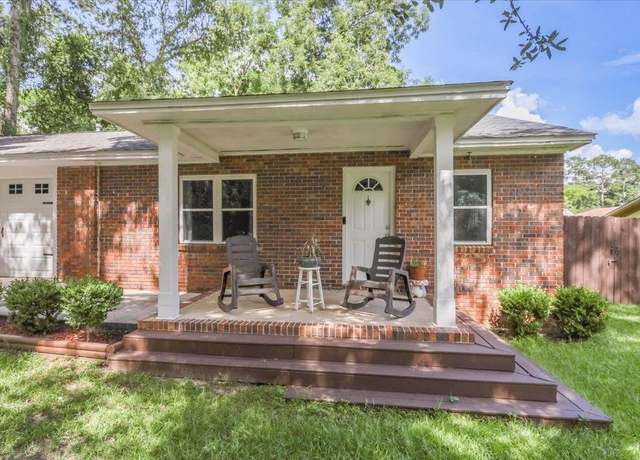 Property at 1529 Live Oak Dr Unit A, Tallahassee, FL 32301, 3 beds, 2 baths