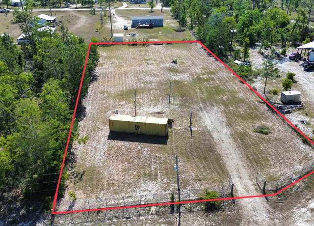 Property at 15960 Breeze Dr, Perry, FL 32348
