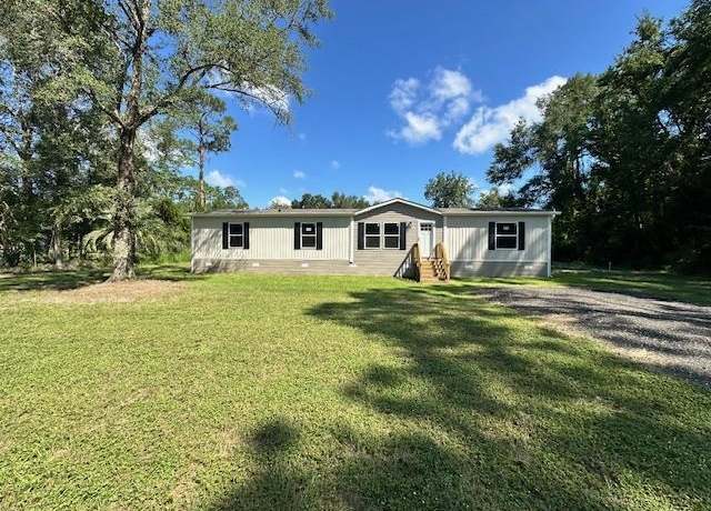 Property at 86 Estelle Dr, Crawfordville, FL 32327, 4 beds, 2 baths