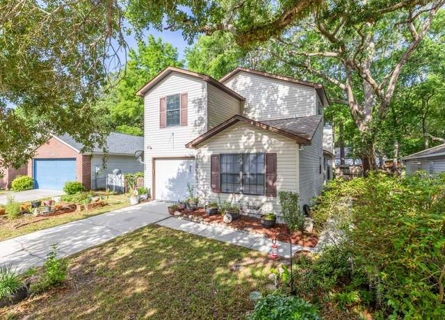 Property at 2124 Wesley Ct, Tallahassee, FL 32303, 3 beds, 2.5 baths