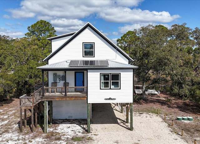 Property at 1372 Alligator Dr, Alligator Point, FL 32346, 3 beds, 2.5 baths