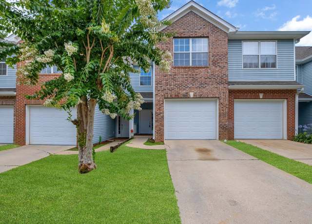 Property at 1320 Hendrix Rd #403, Tallahassee, FL 32301, 3 beds, 2.5 baths