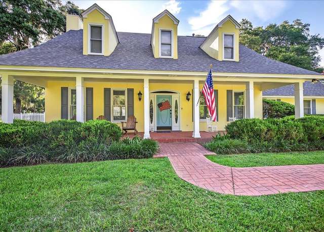 Property at 3699 Dexter Dr, Tallahassee, FL 32312, 3 beds, 2.5 baths