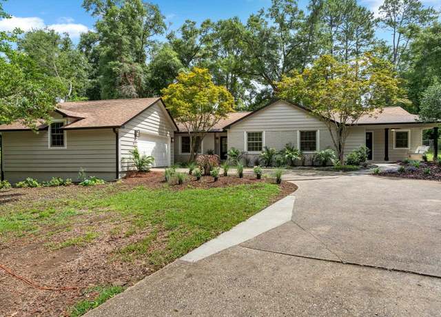 Property at 3744 Lifford Cir, Tallahassee, FL 32309, 5 beds, 3.5 baths