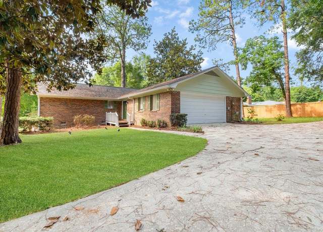Property at 2805 Tipperary Dr, Tallahassee, FL 32309, 4 beds, 2 baths