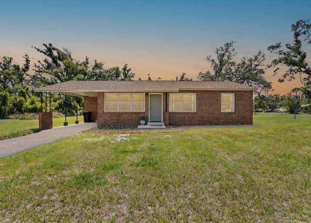 Property at 603 W Ash St, Perry, FL 32347, 3 beds, 1 bath