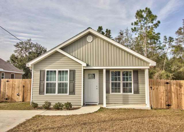 Property at 22 Logans Run Ave, Crawfordville, FL 32327, 3 beds, 2 baths