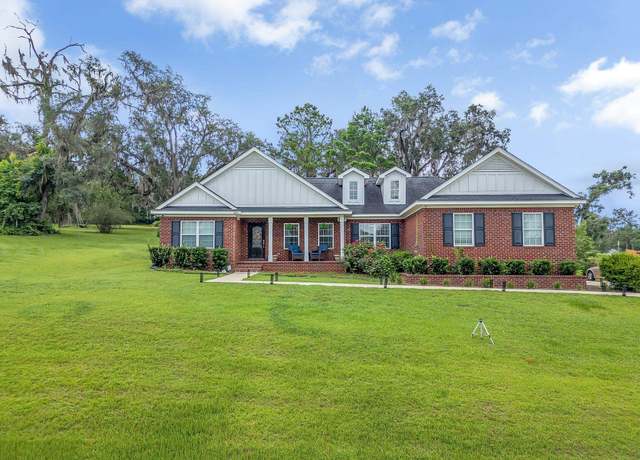 Property at 3325 Mariana Oaks Dr, Tallahassee, FL 32311, 3 beds, 2 baths