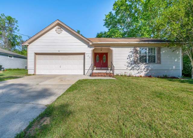 Property at 728 Violet St, Tallahassee, FL 32308, 3 beds, 2 baths