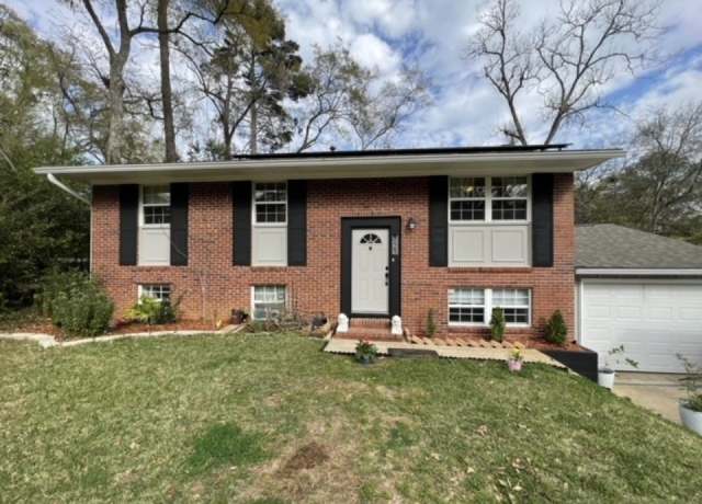 Property at 923 Hawthorne St, Tallahassee, FL 32308, 5 beds, 3 baths