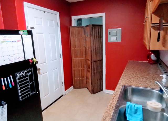Property at 1508 Pepper Dr, Tallahassee, FL 32304, 2 beds, 1 bath