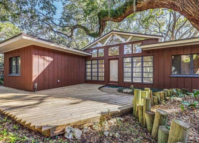 Property at 367 Mashes Sands Rd, Panacea, FL 32346, 3 beds, 3 baths