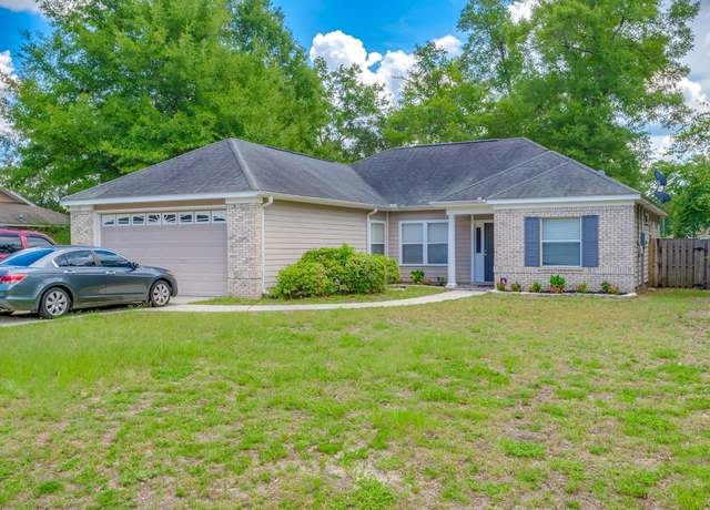Property at 27 Ross Dr, Crawfordville, FL 32327, 4 beds, 2 baths
