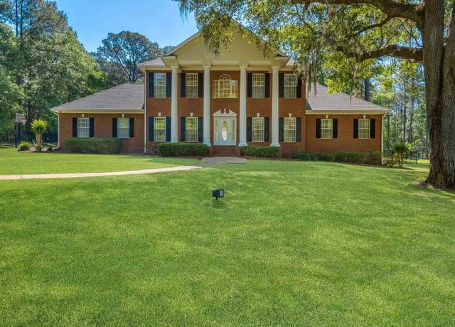 Property at 7057 Grenville Rd, Tallahassee, FL 32309, 4 beds, 3.5 baths