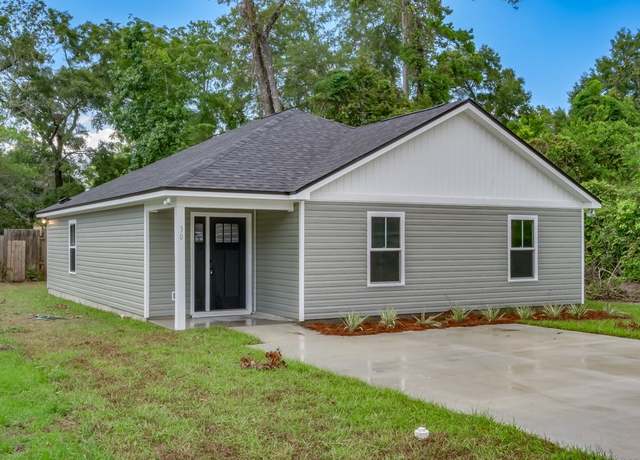 Property at 30 Pueblo Trl, Crawfordville, FL 32327, 3 beds, 2 baths