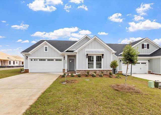 Property at 384 Bienville Pl, Tallahassee, FL 32317, 3 beds, 2 baths