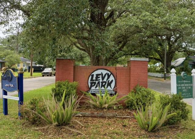 Property at 1530 Yancey St, Tallahassee, FL 32303, 3 beds, 2 baths