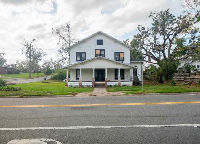 Property at 281 NE Duval Ave, Madison, FL 32340, 6 beds, 3 baths