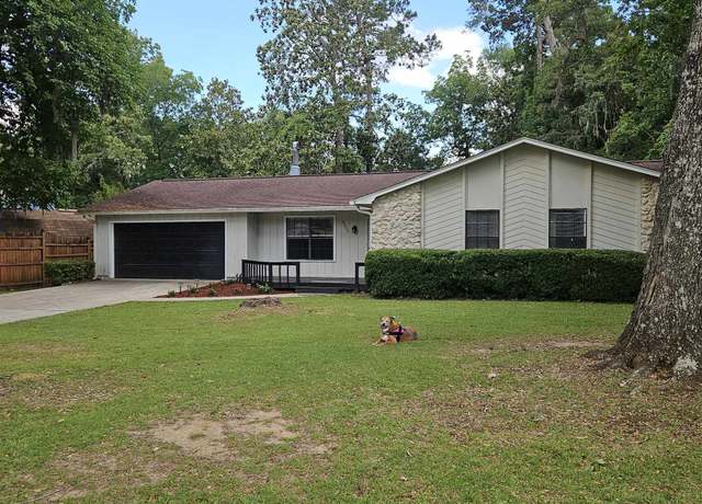 Property at 2305 Carrick Ct, Tallahassee, FL 32309, 3 beds, 2 baths