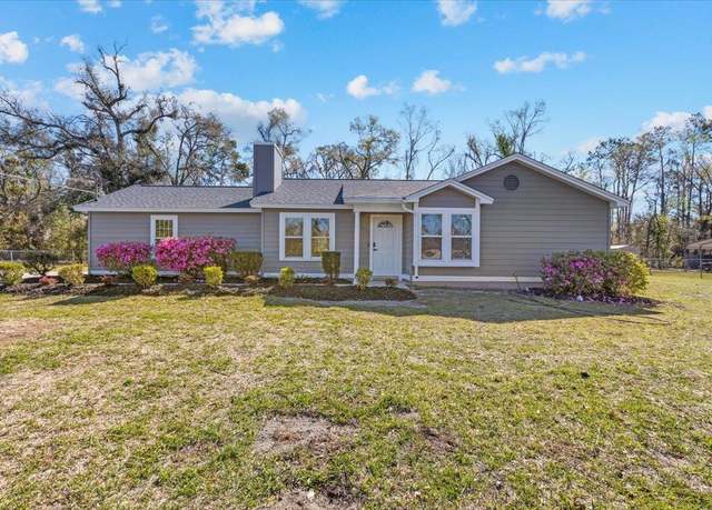 Property at 112 Pate St, Perry, FL 32348, 3 beds, 2 baths