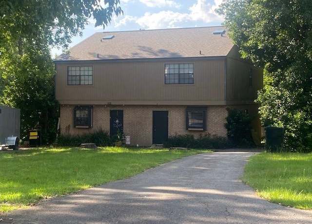 Property at 2340 Claremont Ln #1, Tallahassee, FL 32301, 6 beds, 3 baths