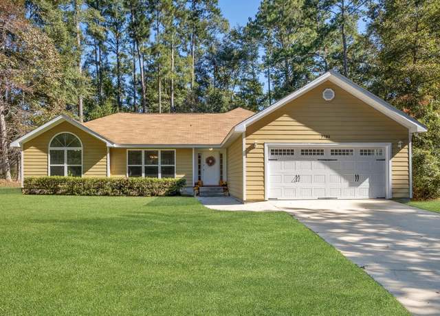 Property at 7785 N Briarcreek Rd, Tallahassee, FL 32312, 4 beds, 2 baths