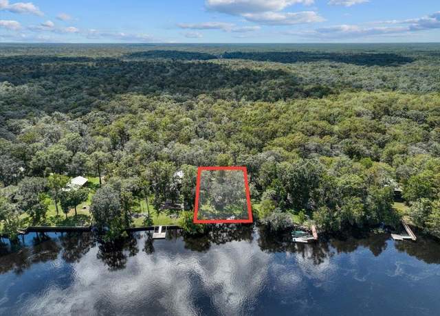Property at 305 SE 851 St, Other Florida, FL 32680, 2 beds, 1 bath
