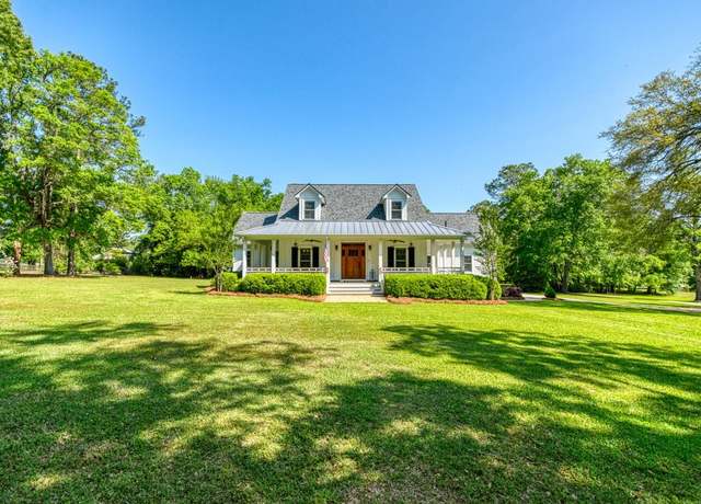Property at 12718 Laurel Hill Dr, Tallahassee, FL, 3 beds, 3 baths