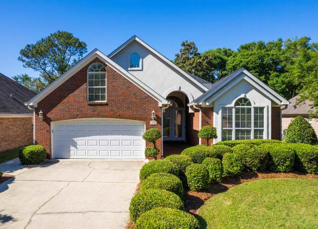 Property at 3089 Sawgrass Cir, Tallahassee, FL 32309, 4 beds, 3 baths