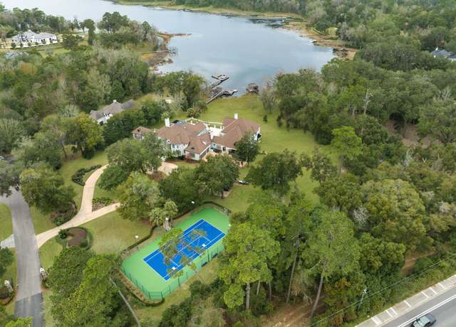 Property at 2150 Thirlestane Rd, Tallahassee, FL 32309, 6 beds, 8 baths