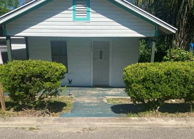 Property at 191 SW Crosby Ave, Madison, FL 32340, 3 beds, 1.5 baths
