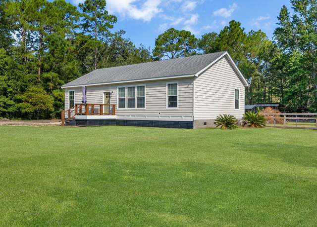Property at 34 Fire Escape Rd, St Marks, FL 32355, 3 beds, 2 baths