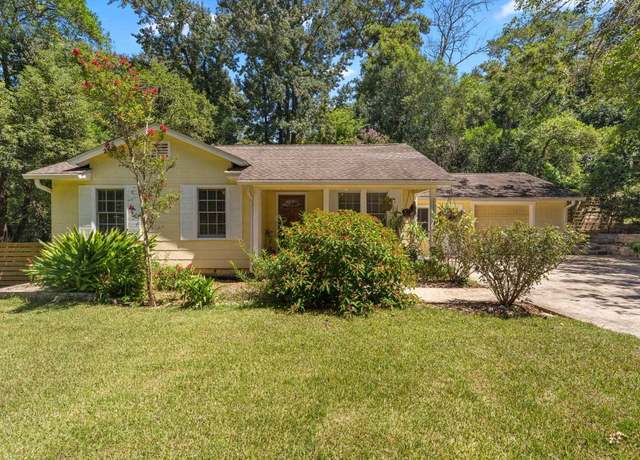 Property at 1111 Carraway St, Tallahassee, FL 32308, 3 beds, 2 baths