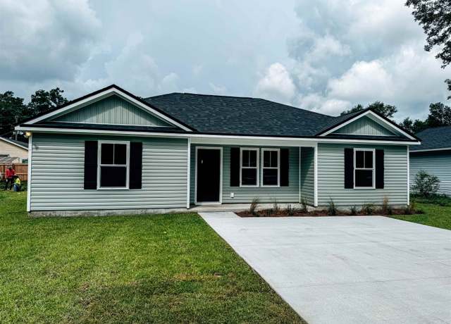 Property at 174 Broken Bow Trl, Crawfordville, FL 32327, 3 beds, 2 baths