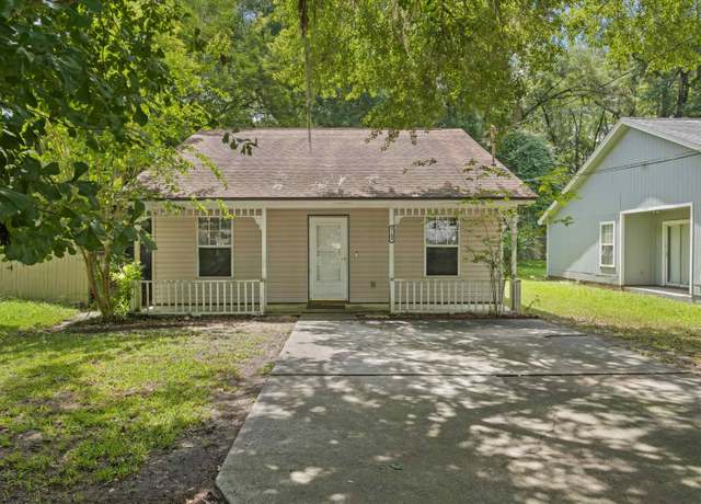 Property at 3127 Huntington Woods Blvd, Tallahassee, FL 32303, 3 beds, 2 baths