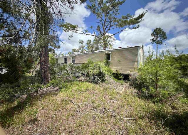 Property at 15551 Shell Dr, Keaton Beach, FL 32348, 2 beds, 1.5 baths