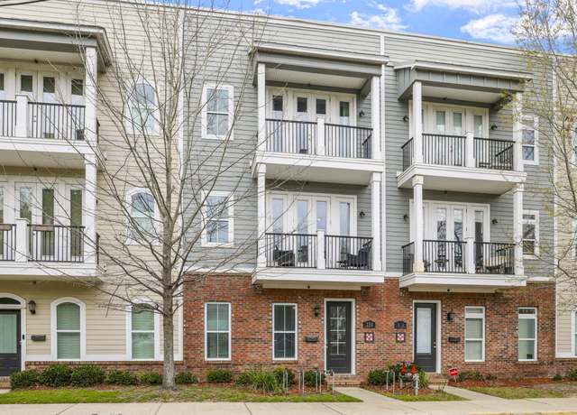 Property at 250 Lafayette Cir, Tallahassee, FL 32303, 3 beds, 3.5 baths