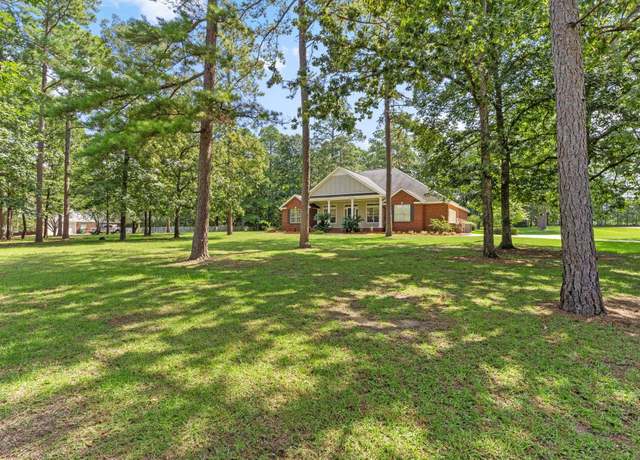Property at 7432 Dresden Rd, Tallahassee, FL 32309, 4 beds, 3 baths